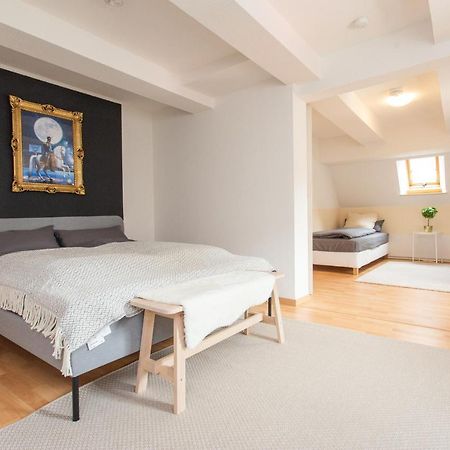 Fullhouse - Halle - Ku15 Apartments Zewnętrze zdjęcie